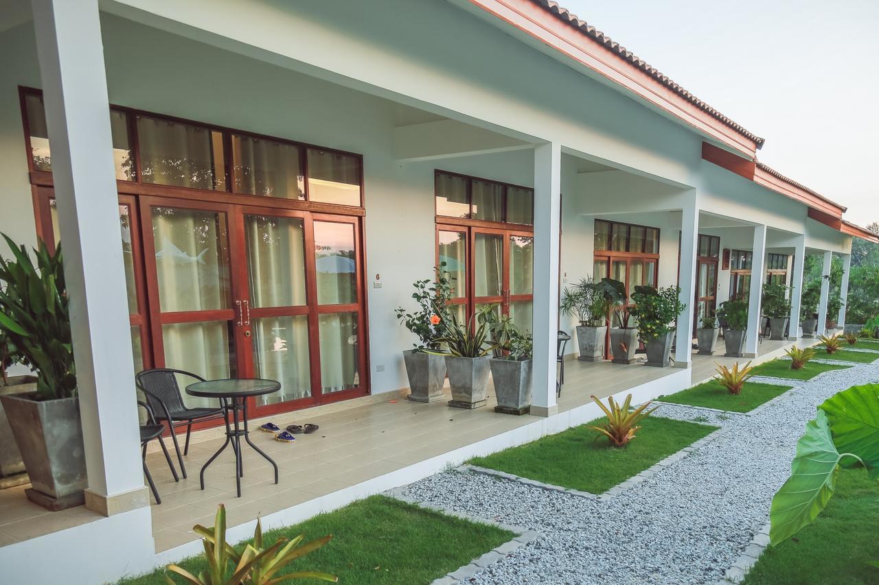 Tree Roots Retreat Hotel Rayong Exterior photo