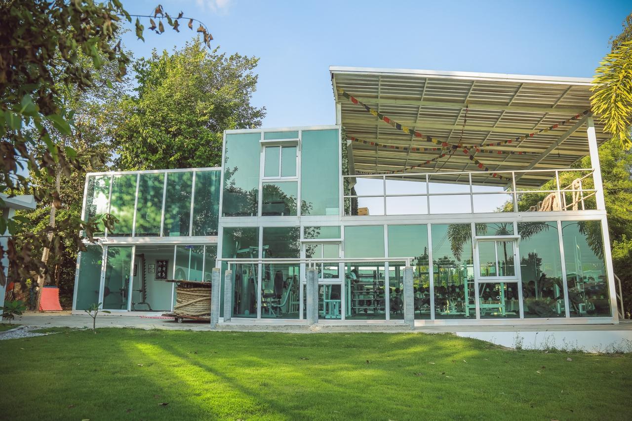 Tree Roots Retreat Hotel Rayong Exterior photo